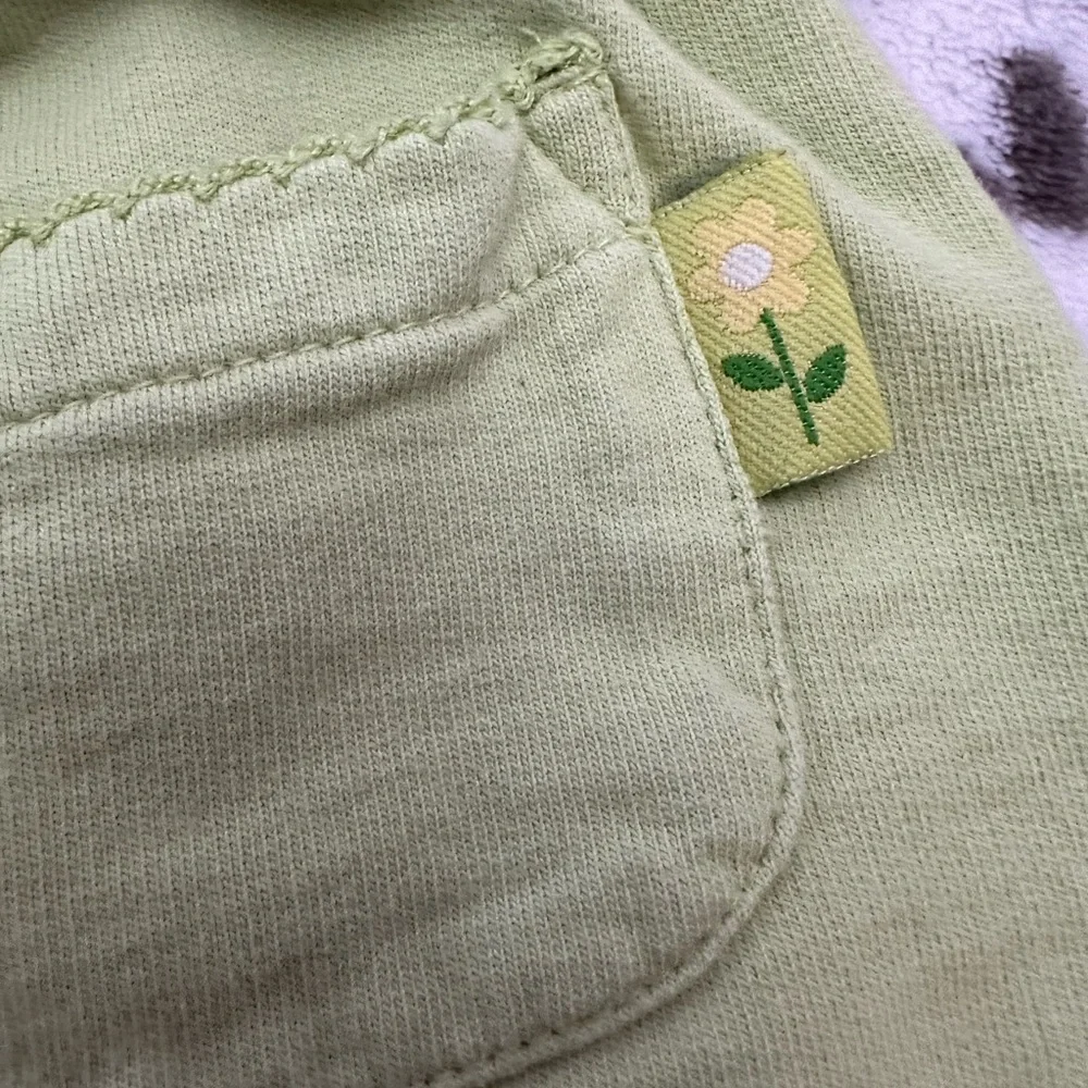 Y2K Gymboree Knit Shorts in Light Green Size Small 3 Years